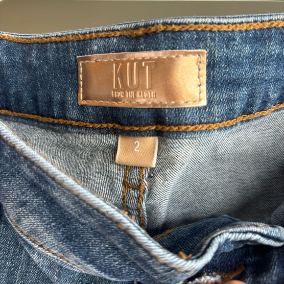 Kut From the Kloth Stevie Mid Rise Straight Jeans Size: 2 - Picture 6 of 8